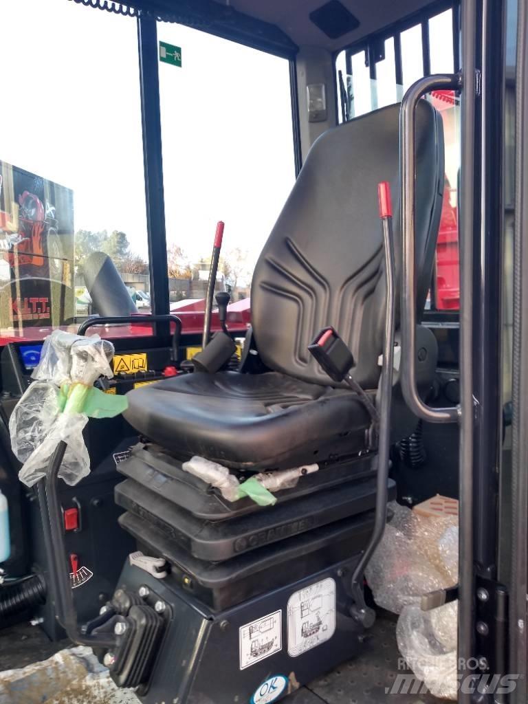 Yanmar C50R-5 عربات نقل قلابة مجنزرة