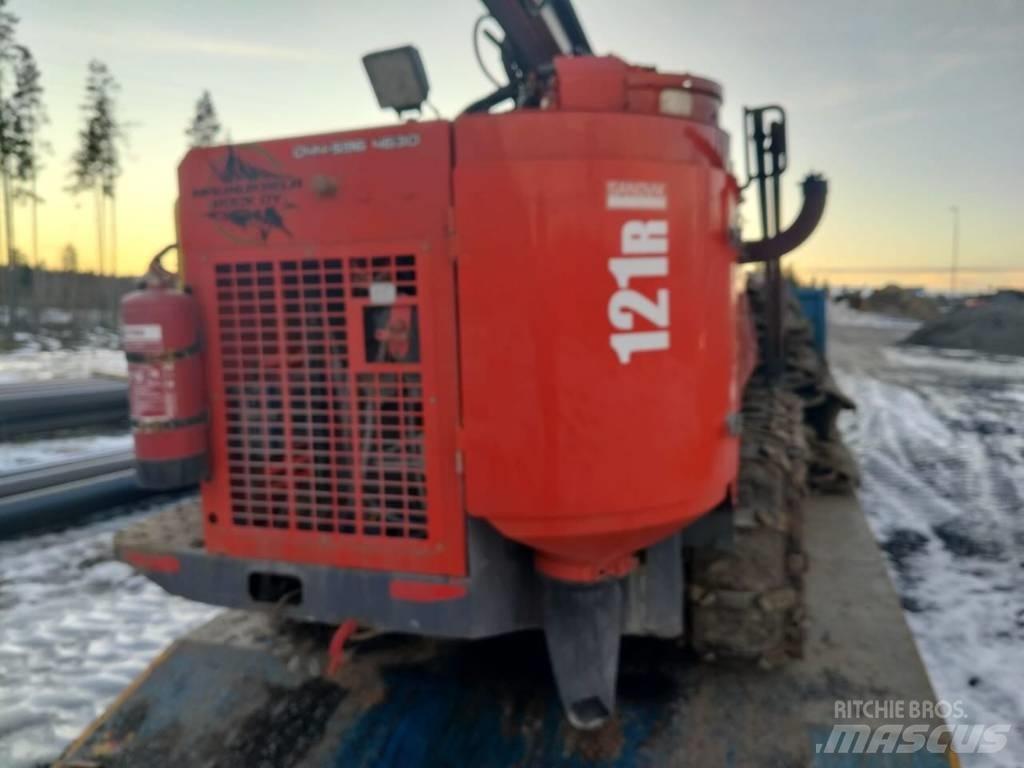 Sandvik DC 121R معدات الثقب السطحي