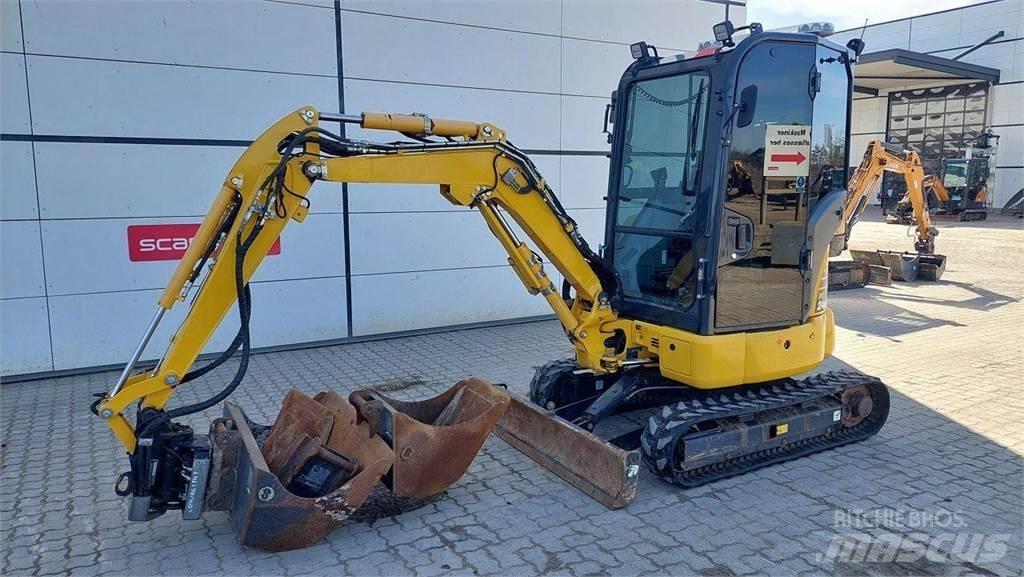 Komatsu PC24MR-5 حفارات بعجل