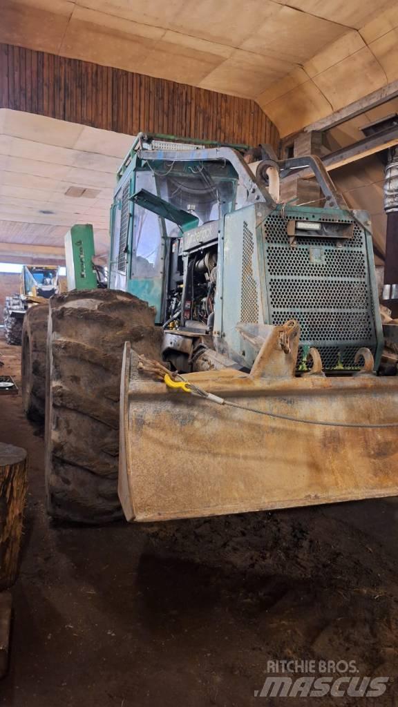Timberjack 460 ساحبات الأشجار