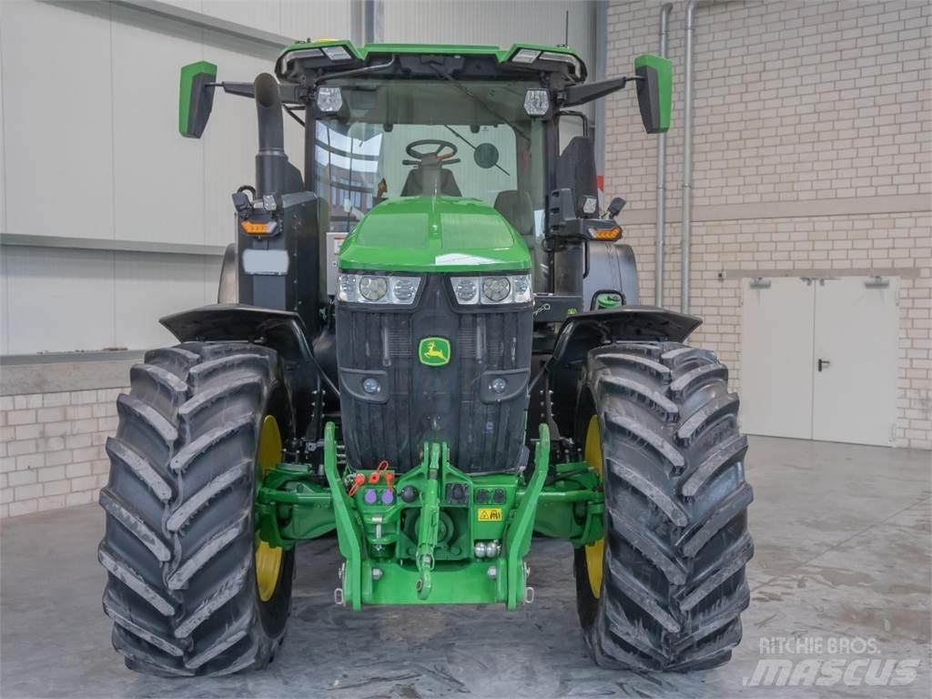 John Deere 7R290 الجرارات