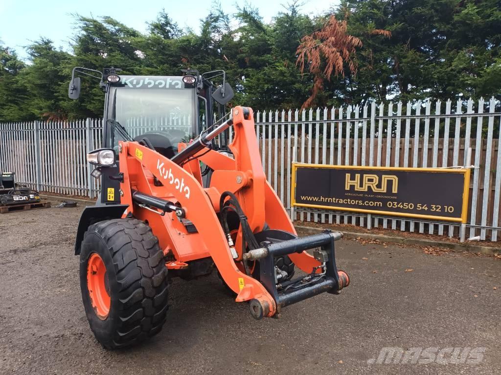 Kubota R 085 لوادر بعجل