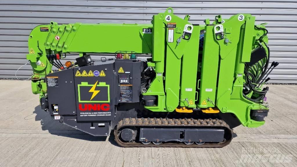 Unic URW-295-CBE رافعات صغيرة