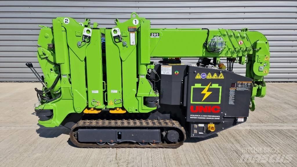 Unic URW-295-CBE رافعات صغيرة