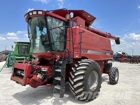 Case IH 2577 حصادات