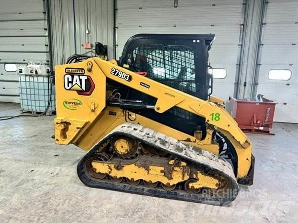 CAT 279D3 لوادر انزلاقية التوجيه