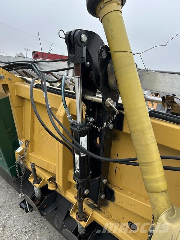 CLAAS 18-20C رؤوس الحصادات الدراسات