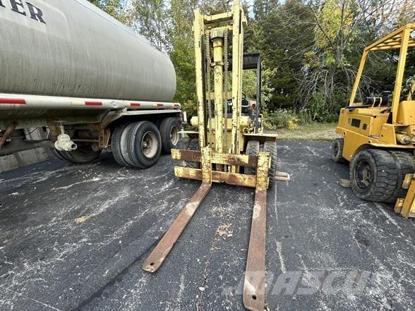 Clark CFY60 شاحنات الديزل