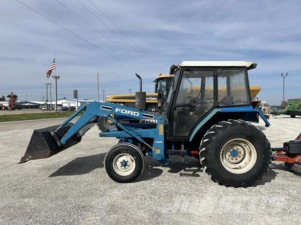 Ford 3930 الجرارات