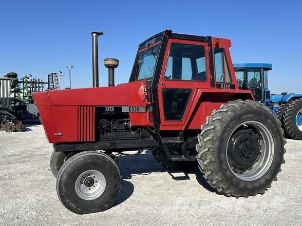 J I Case 1370 الجرارات