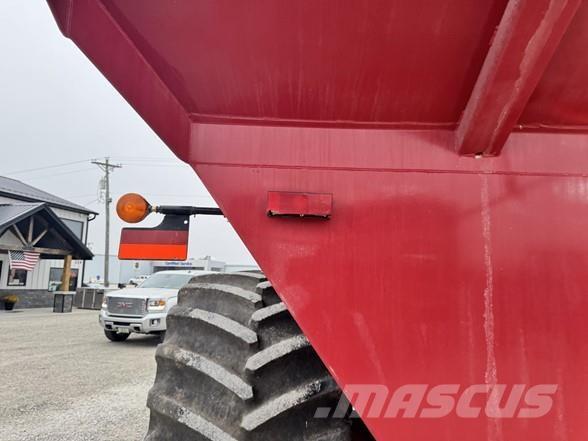 J&M 1000-20 مقطورة حبوب