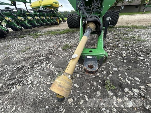J&M 1326-22T مقطورة حبوب
