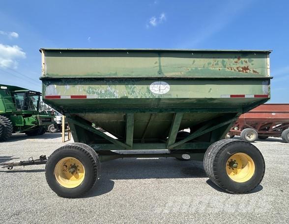 J&M 500SD مقطورة حبوب