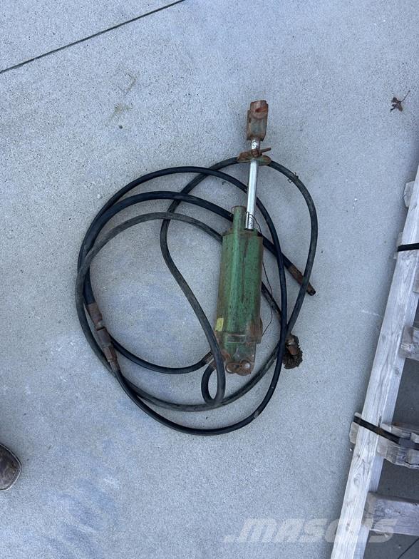 John Deere  معدات البناء - غير ذلك