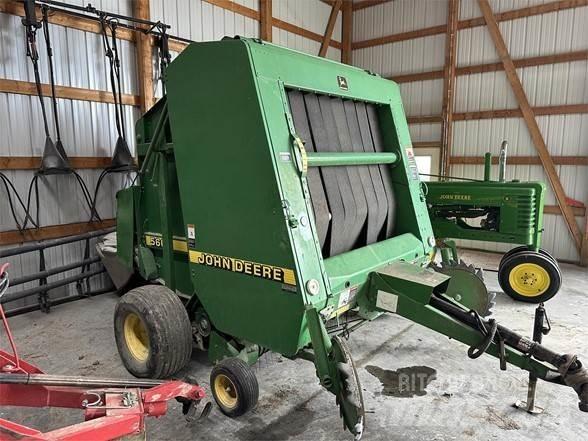 John Deere 566 محزمات مستديرة