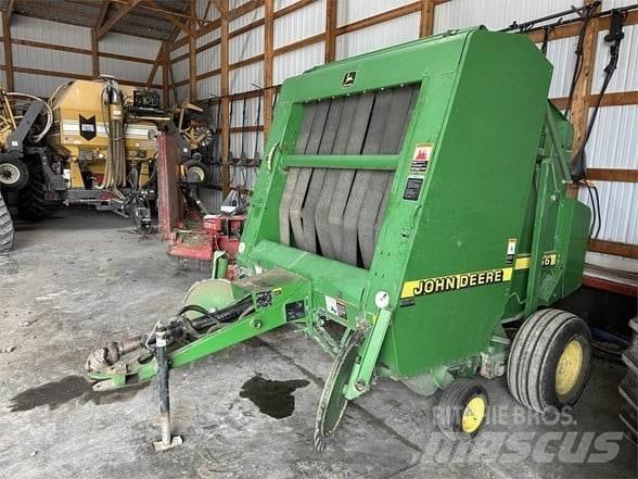 John Deere 566 محزمات مستديرة