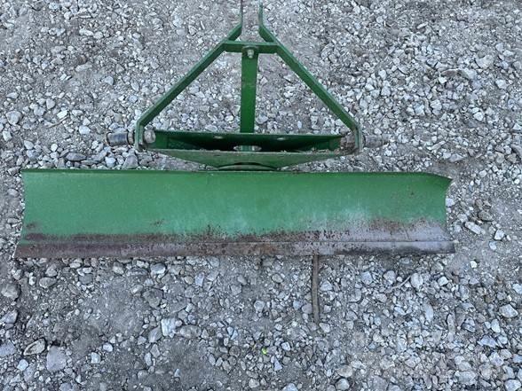 John Deere 60 نصول