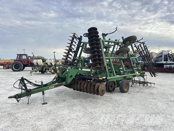 John Deere 726 جزازات