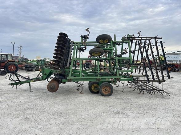 John Deere 726 جزازات