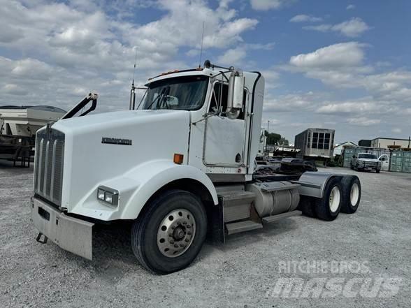 Kenworth T800 وحدات الجر