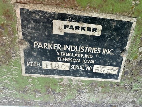 Parker 1180 مقطورة حبوب