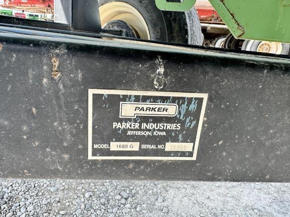 Parker 5250 مقطورة حبوب