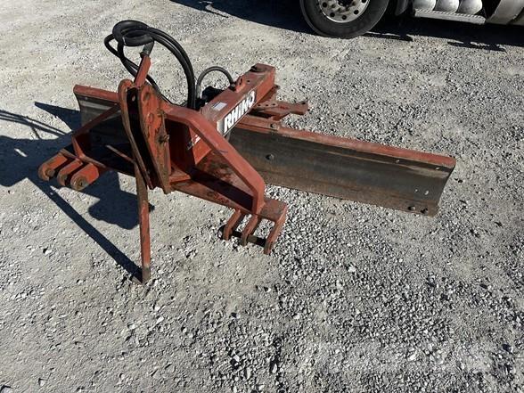 Rhino R800 ملحقات أخرى للجرارات