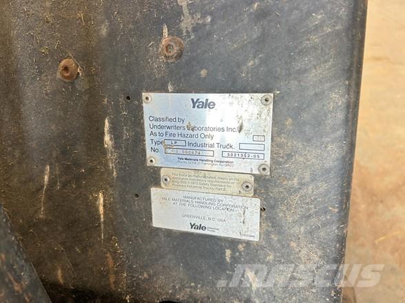 Yale GLC040AE شاحنات الديزل