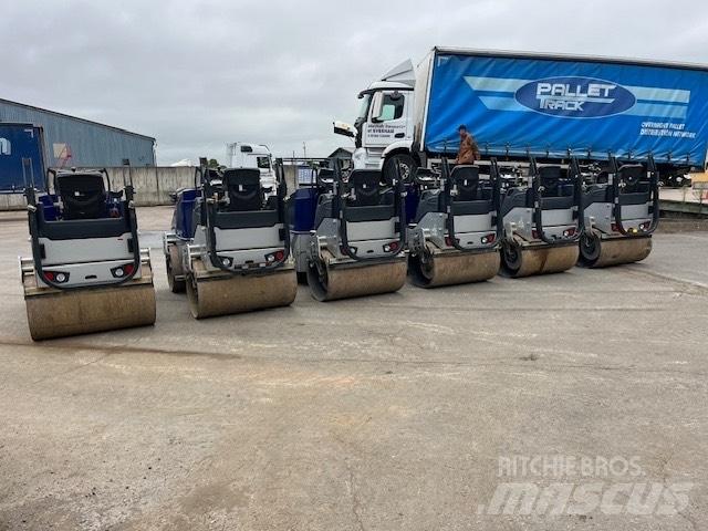Bomag BW 120 AD-5 مداحل ثنائية الاسطوانة