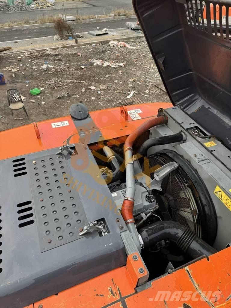 Hitachi 350LC حفارات زحافة