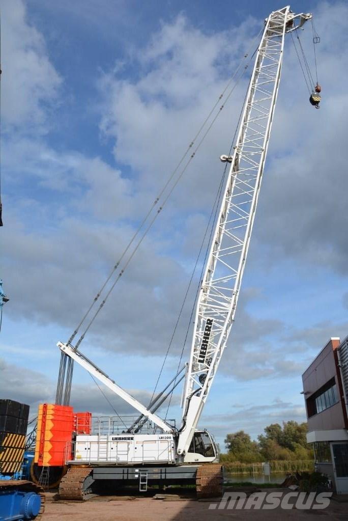 Liebherr LR 1300 SX رافعات مجنزرة