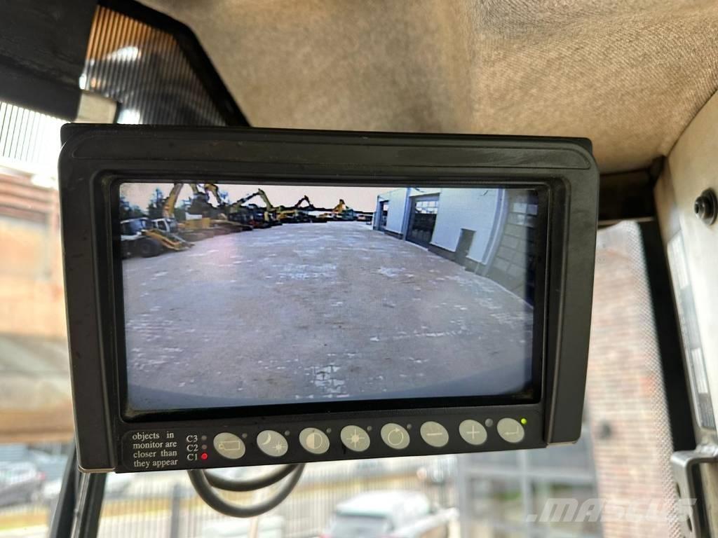 Volvo L 250 G لوادر بعجل