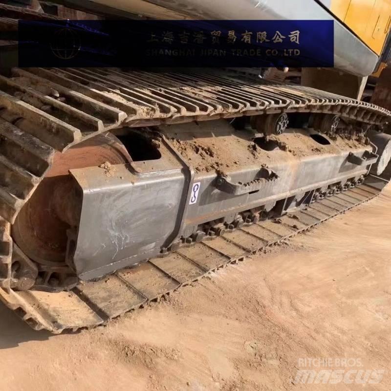 Volvo EC 200 حفارات زحافة