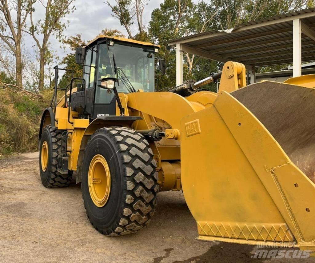 CAT 950GC لوادر بعجل