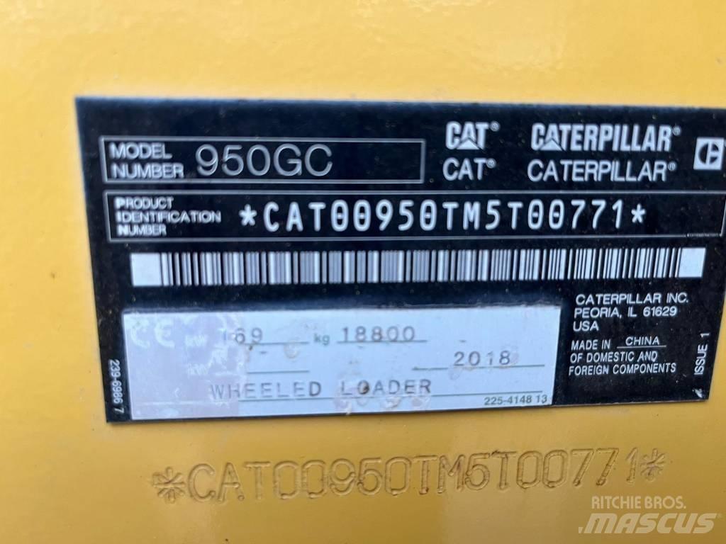 CAT 950GC لوادر بعجل