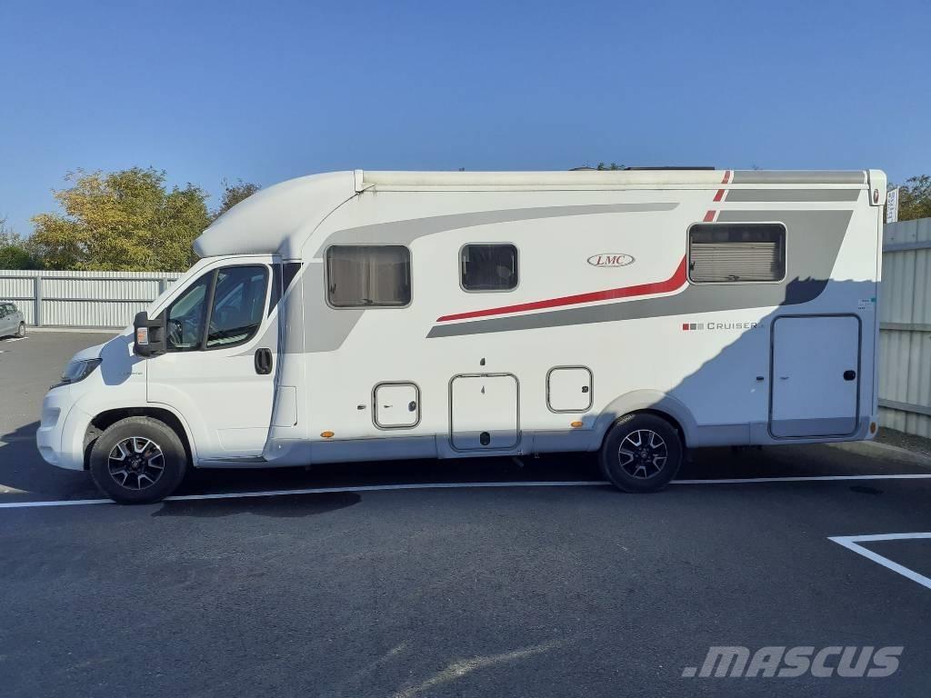 Fiat Ducato المنازل المتنقلة والكرافانات