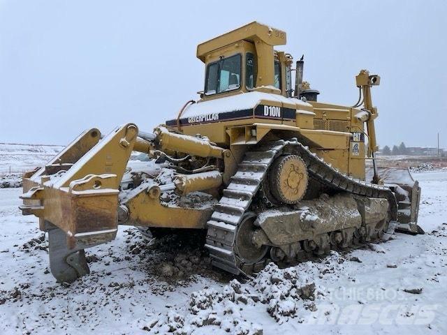 CAT D 10 N بلدوزرات مجنزرة