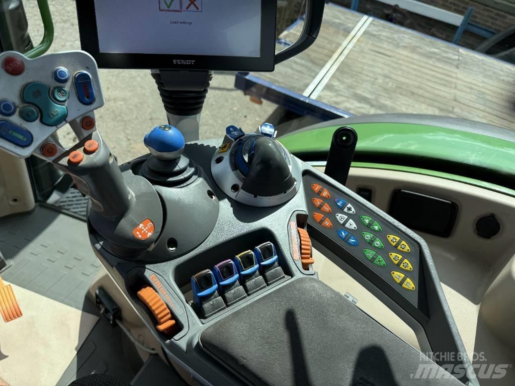 Fendt 724 Profi Plus الجرارات