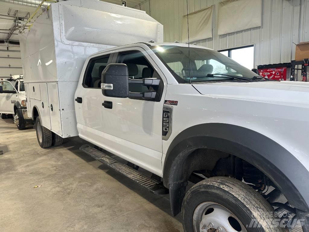 Ford F 550 XL SD شاحنات خفيفة/مفصلية الجوانب