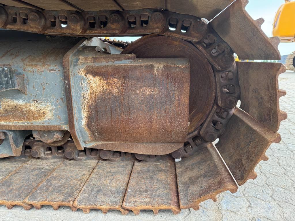 Liebherr R926 Crawler excavators