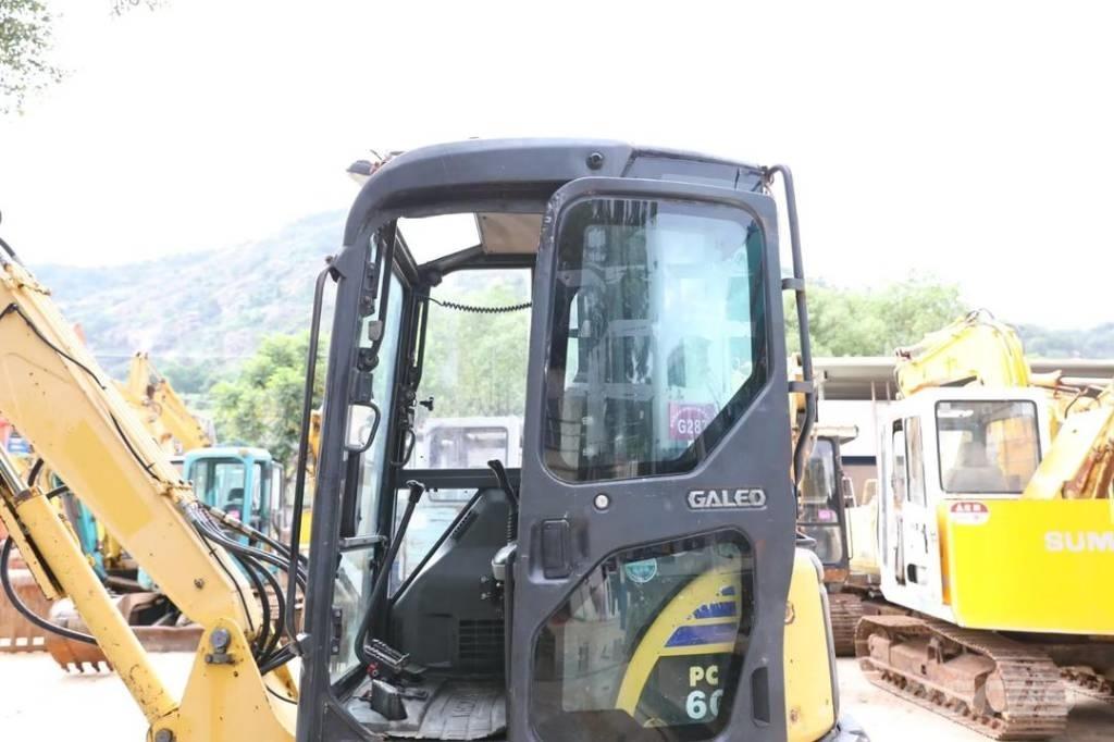 Komatsu PC 50 MR حفارات صغيرة أقل من 7 طن (حفارات صغيرة)
