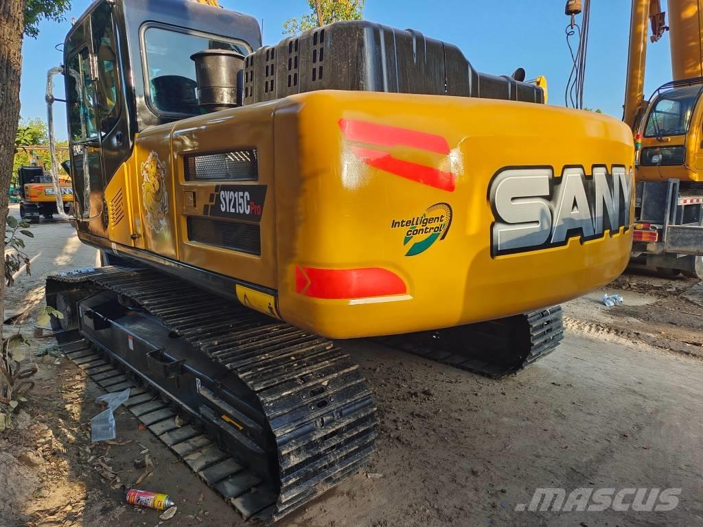Sany SY 215 C حفارات زحافة