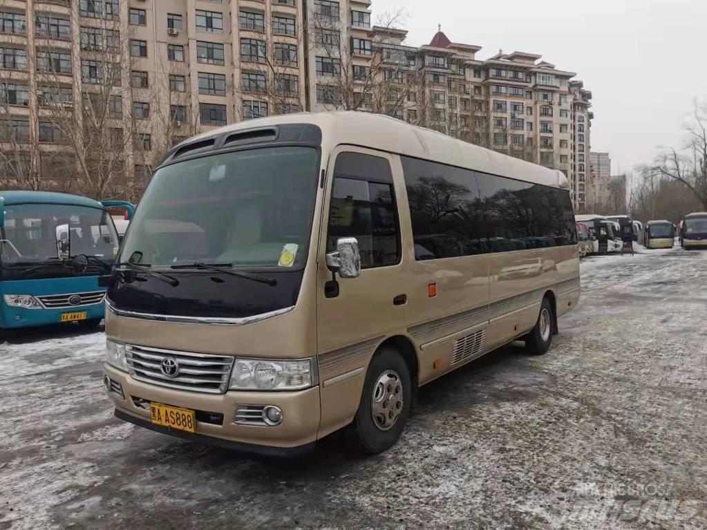 Toyota Coaster Bus حافلة صغيرة