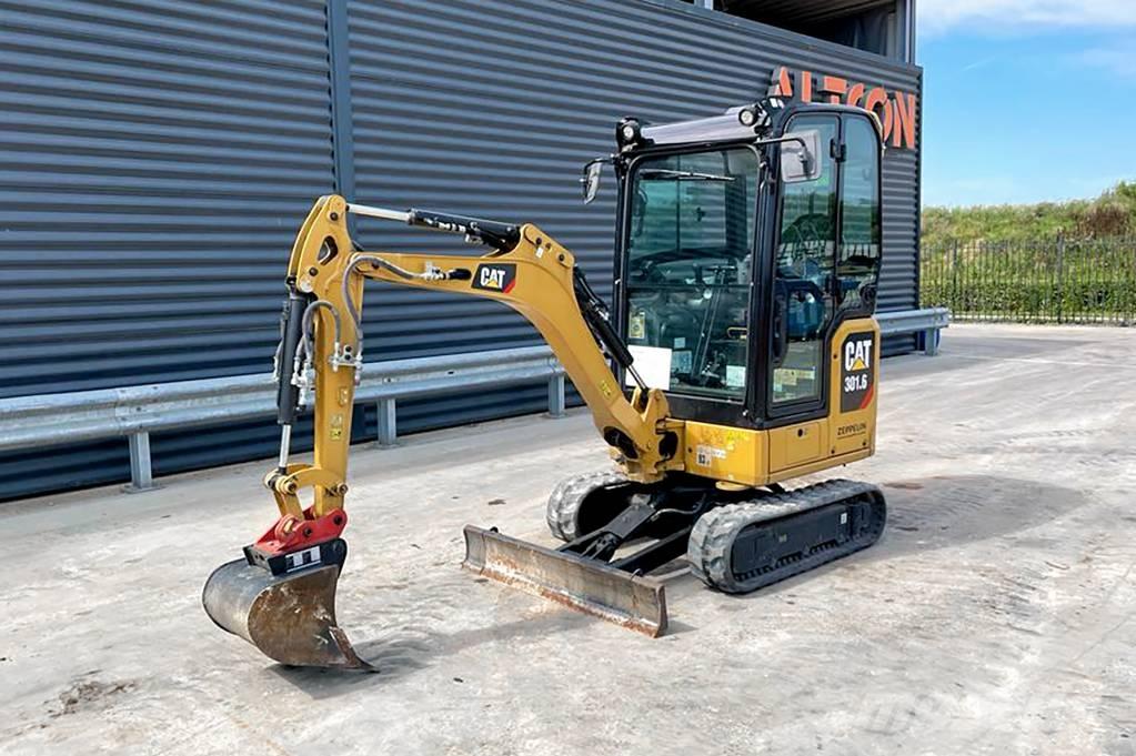 CAT 301.6-05 A حفارات صغيرة أقل من 7 طن (حفارات صغيرة)