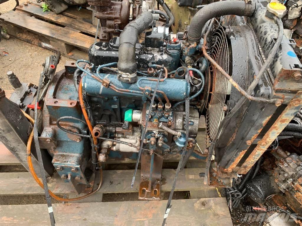 Kubota D 1105 ENGINE محركات