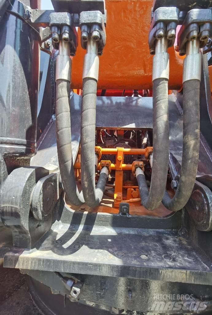 Doosan dx225lc-9c حفارات زحافة