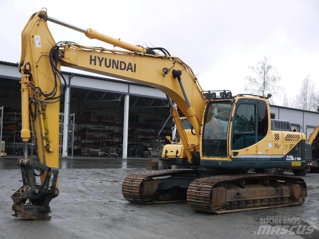 Hyundai R 220 LC-9A حفارات زحافة