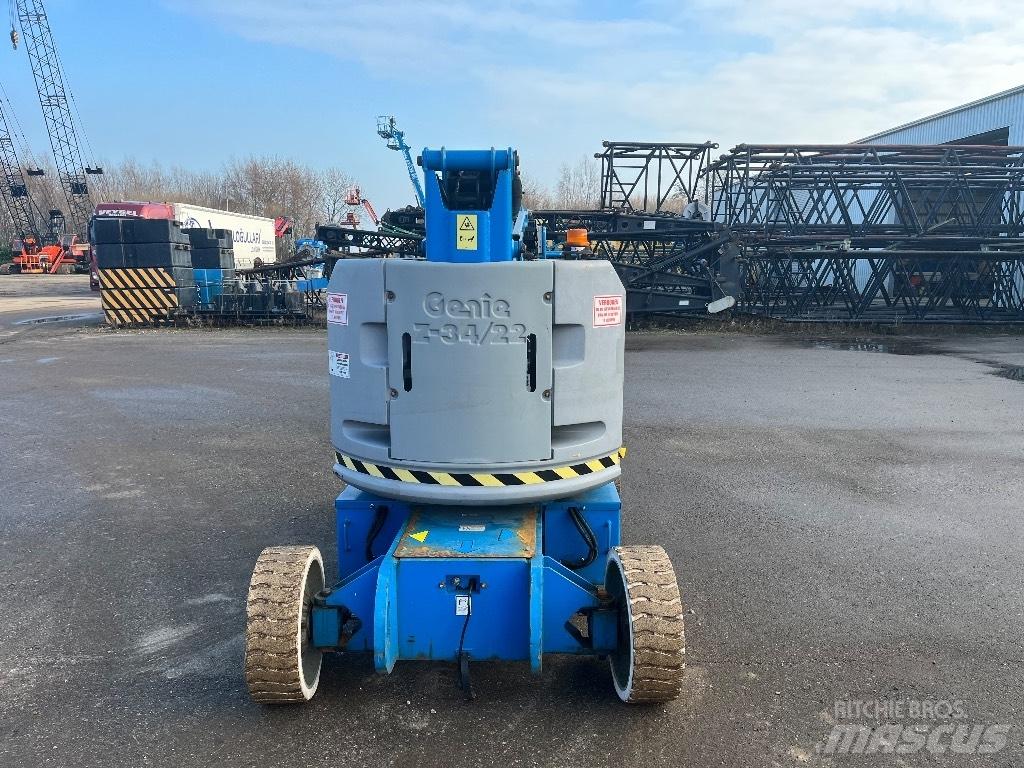 Genie Z 34/22 N رافعات سلة مفصلية
