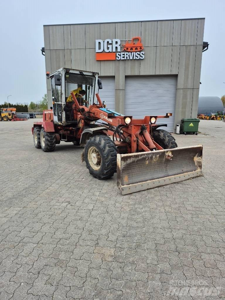O&K F106A معدات تمهيد الطرق