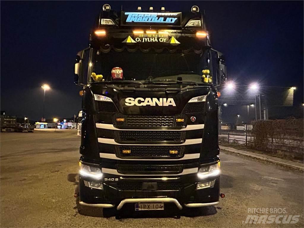 Scania S 540 وحدات الجر